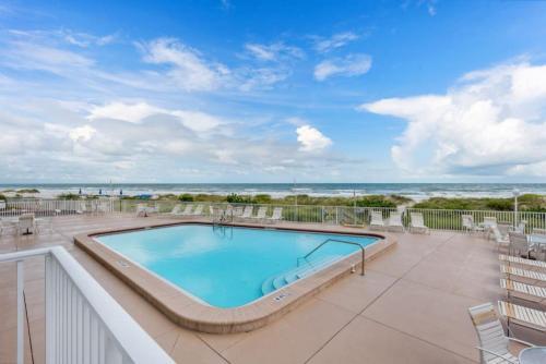 Apartamento Direct Gulf Front Unit With Gorgeous Beach Views Has Been Recently Renovated Tt203