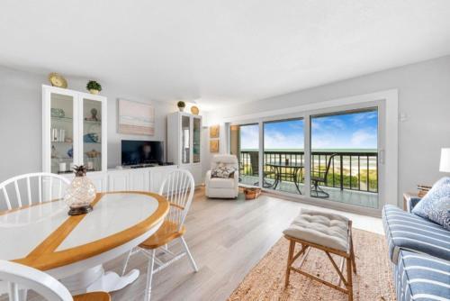 Apartamento Direct Gulf Front Unit With Gorgeous Beach Views Has Been Recently Renovated Tt203