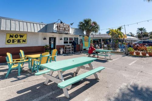 Apartamento Direct Gulf Front Unit With Gorgeous Beach Views Has Been Recently Renovated Tt203
