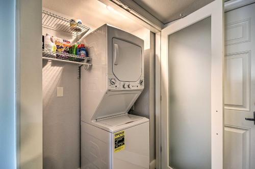 Apartamento Beachfront Clearwater Condo With Community Pool
