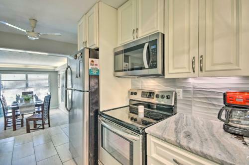 Fort Walton Beach Cottage With Private Yard!