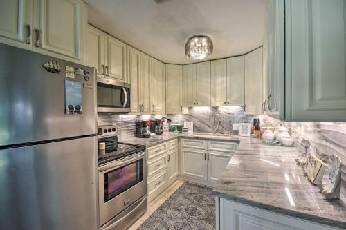 Fort Walton Beach Cottage With Private Yard!