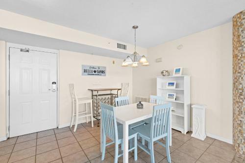 Dune Pointe 403