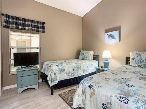 Southern Dunes Beauty Golf Views! Home
