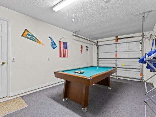 Splendid 3 Bedroom Home With Private Pool 2896kl Villa