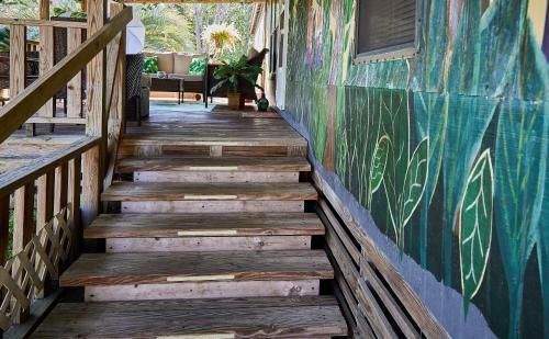 Hostal Room In Apartment - Pleasant Days Bb Manatee Room