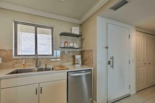Apartamento Hudson Resort Condo With Private Beach Access!