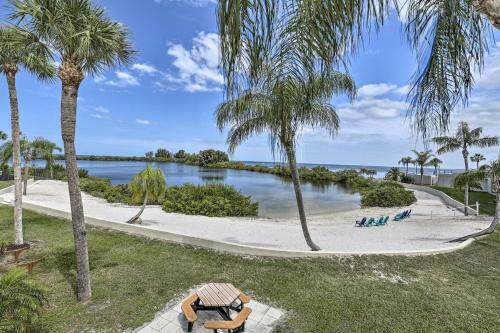 Apartamento Modern Waterfront Hudson Condo With Resort Pool