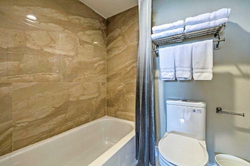Apartamento Modern Waterfront Hudson Condo With Resort Pool