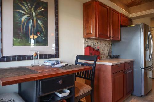 Hibiscus Pointe 764 By Kathy Nesbit Vacations