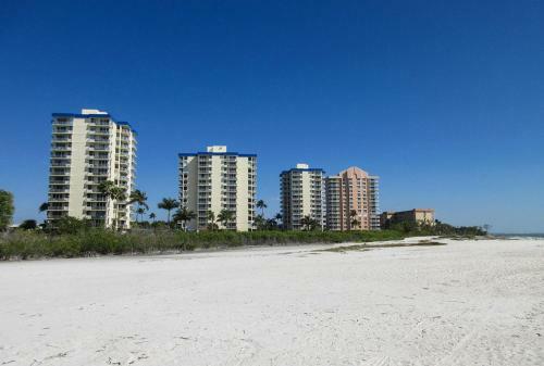 Estero Beach & Tennis 1108a By Kathy Nesbit Vacations