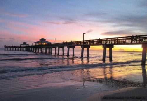 Sand Caper 705 By Kathy Nesbit Vacations