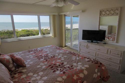 Sand Caper 705 By Kathy Nesbit Vacations