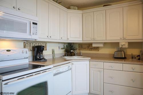 Estero Beach & Tennis 505b By Kathy Nesbit Vacations