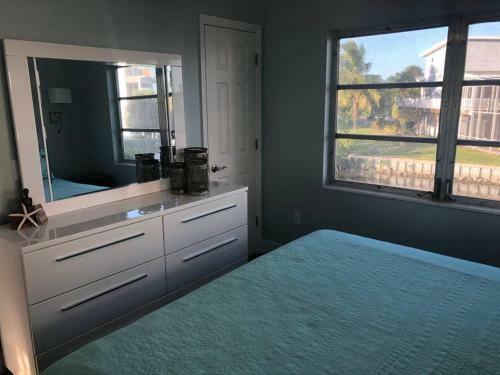 Apartamento 2 Beach Access, Close To Time's Square, On Water