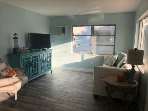 Apartamento 2 Beach Access, Close To Time's Square, On Water