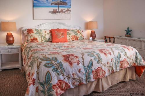 Estero Beach & Tennis 105b By Kathy Nesbit Vacations