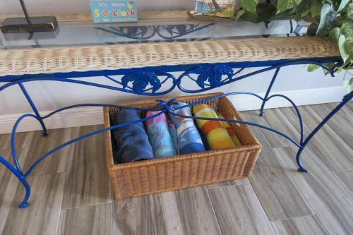 Creciente 213n By Kathy Nesbit Vacations