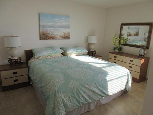 Estero Beach & Tennis 701a By Kathy Nesbit Vacations