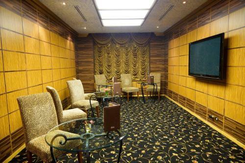 Mansour Plaza Hotel Apartments