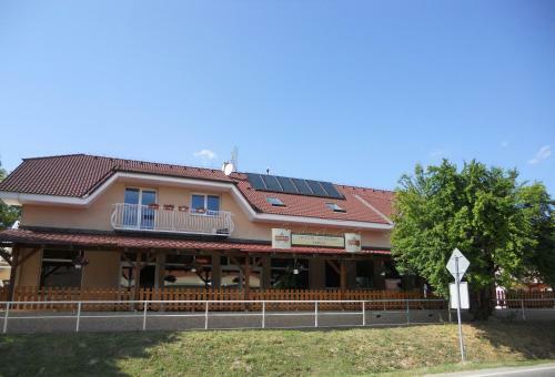 Hostal Penzion Kaplna