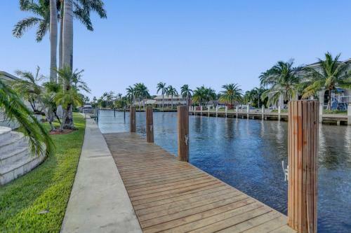 Palms By The Sea Villa