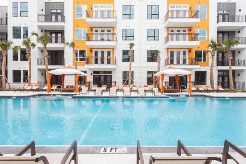 Stay Gia Modern 2 Bedroom Apartment At The Exchange