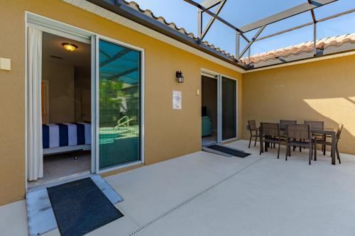 Villa 5 Bed Home At Solterra Resort 5381