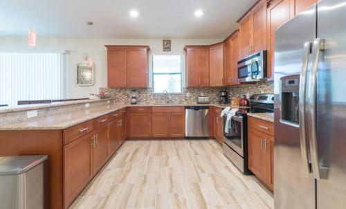Champions Gate Grand Escape - Six Bedroom Home