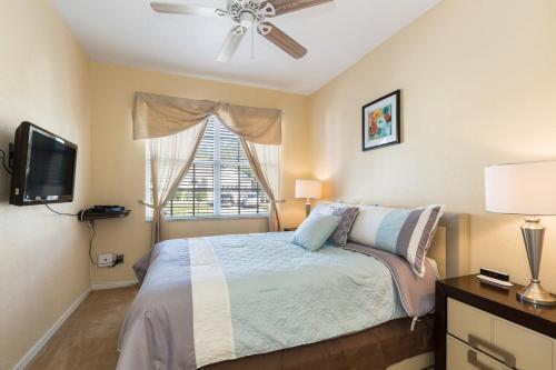 Villa 5 Bedroom Home At Highlands Reserve 157