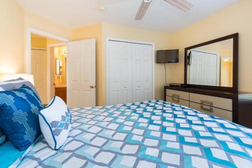 Villa 5 Bedroom Home At Highlands Reserve 157