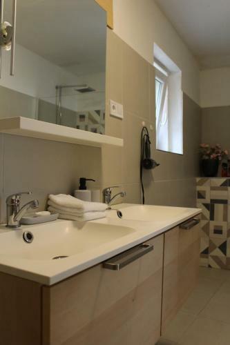 Apartm�ny St?�bro