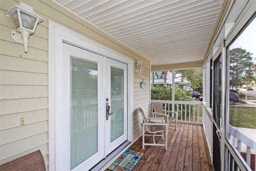 Cozy Beach House