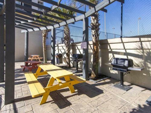 Mainsail Condominiums #332 By Destin Getaways