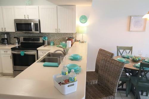 Apartamento Pelican Beach Resort Rentals