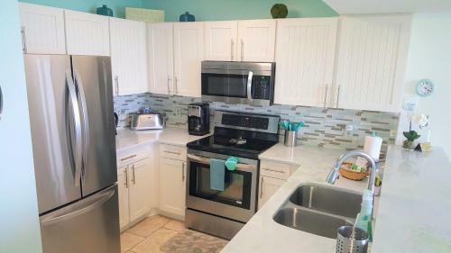 Apartamento Pelican Beach Resort Rentals