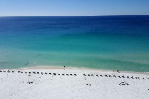 Apartamento Pelican Beach Resort Rentals