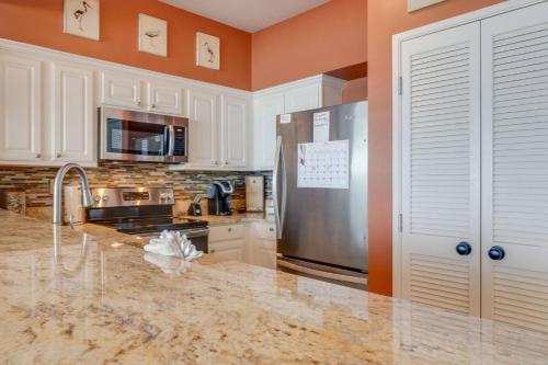 Tides Of Tops'l 1008 By Destin Getaways