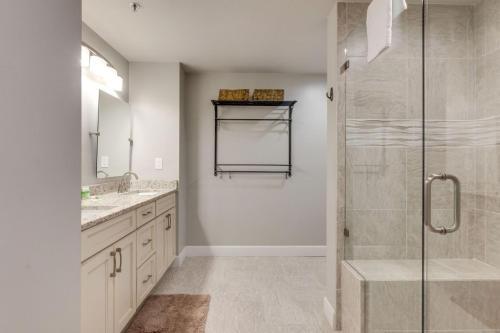 Tides Of Tops'l 1008 By Destin Getaways