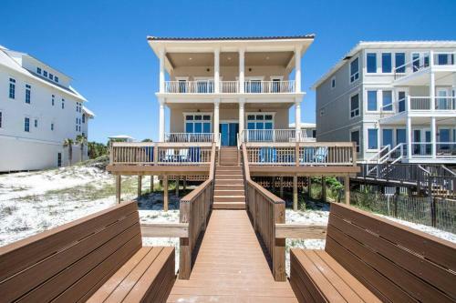Gulf Paradise By Destin Getaways