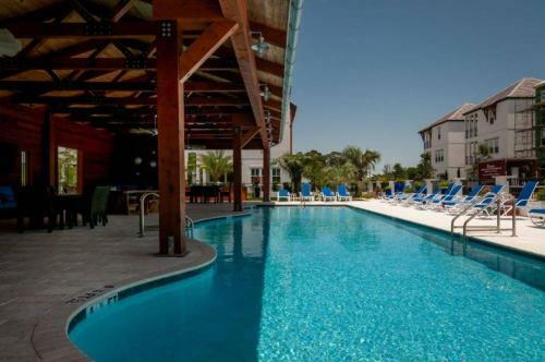 Sunshine Retreat By Destin Getaways