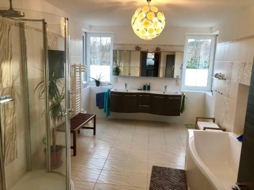 Villa Su?ice - Br�na ?umavy (mountains Relax Or Sport)