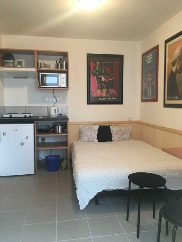 Apartamento Mal� �tuln� Studio S Koupelnou A Kuchy?kou
