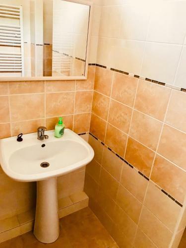 Hostal Restaurace Penzion Pod ?um�rn�kem
