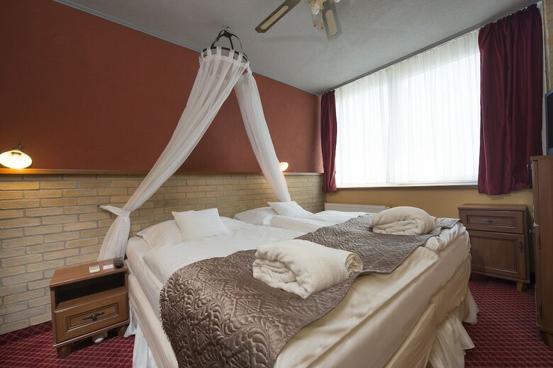 Hotel Therma