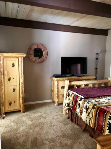 Three-bedroom Deluxe Unit #23 By Escape For All Seasons