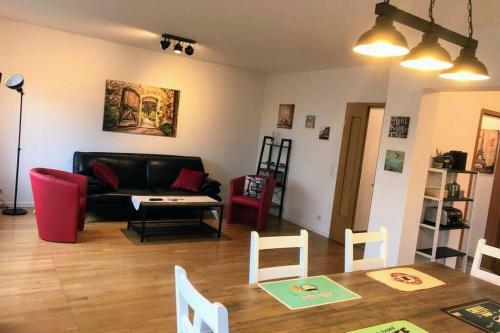 Apartamento Exklusive Ferienwohnung In Einbeck, 3 Schlafzimmer Mit Balkon!