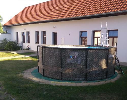 Apartamentos Ubytov�n� U Dvo?�k?