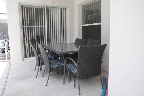 1061 Lake Berkley Drive Home