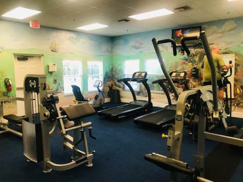 Beautiful 3 Bedroom Apartment Minutes From Disney!